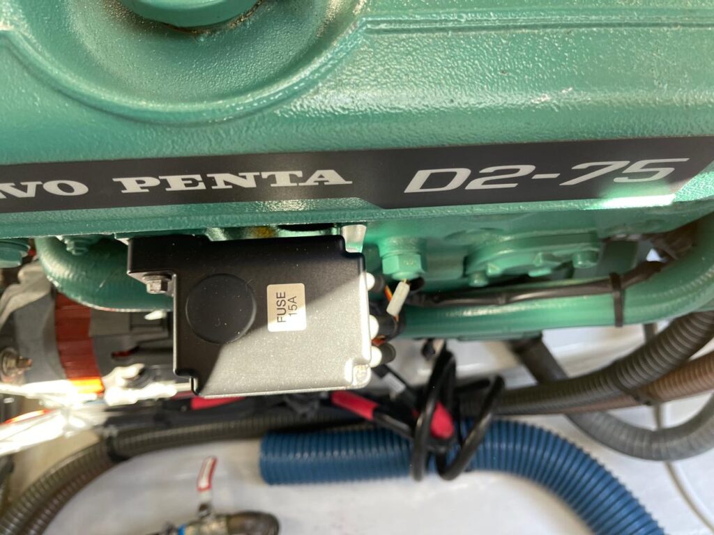 Photo 21 2 25, 15 13 22